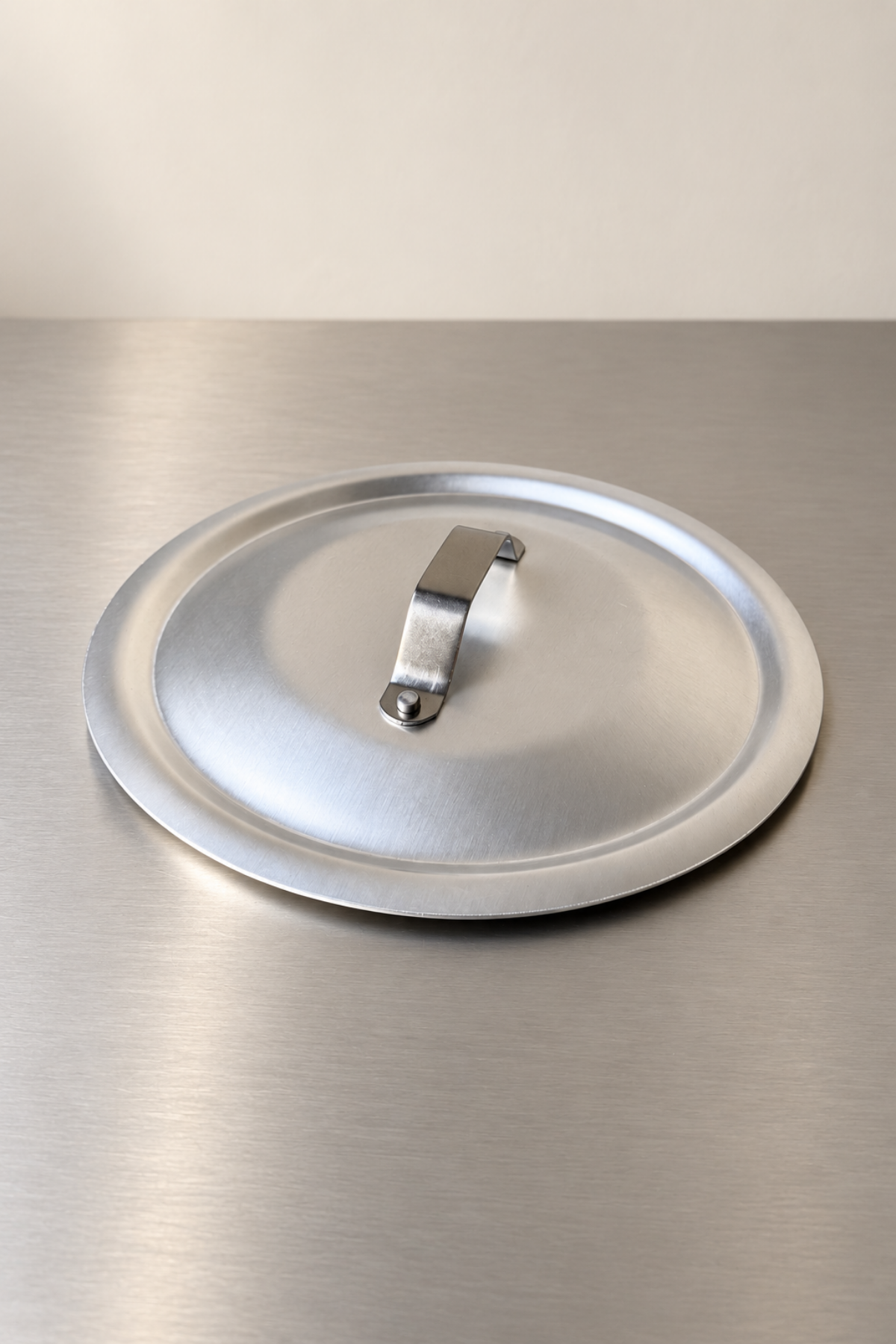Låg i Aluminium