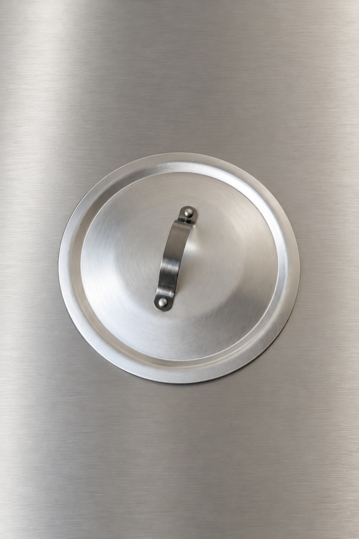 Låg i Aluminium