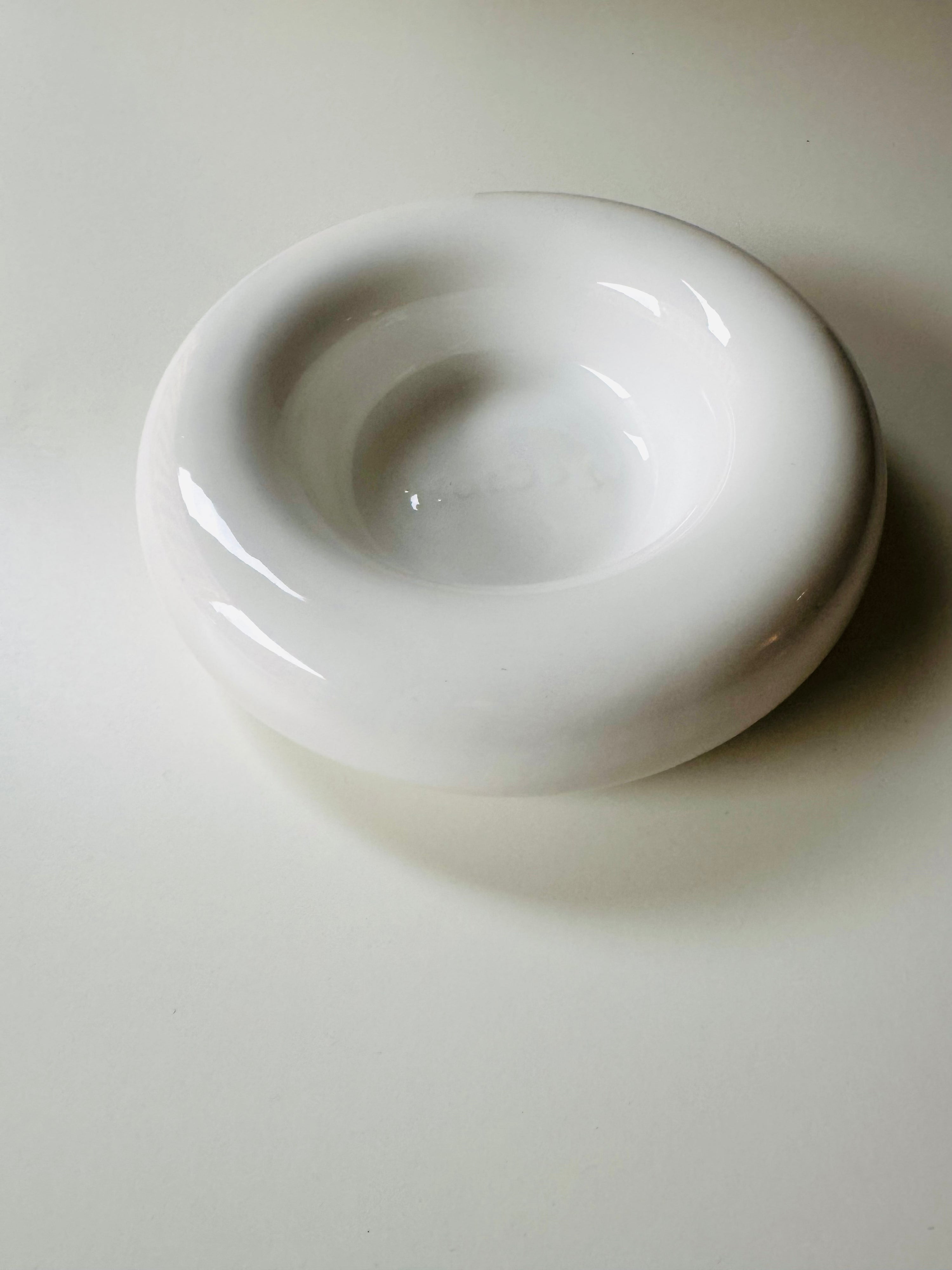 Ceramic Dog Feeder // White