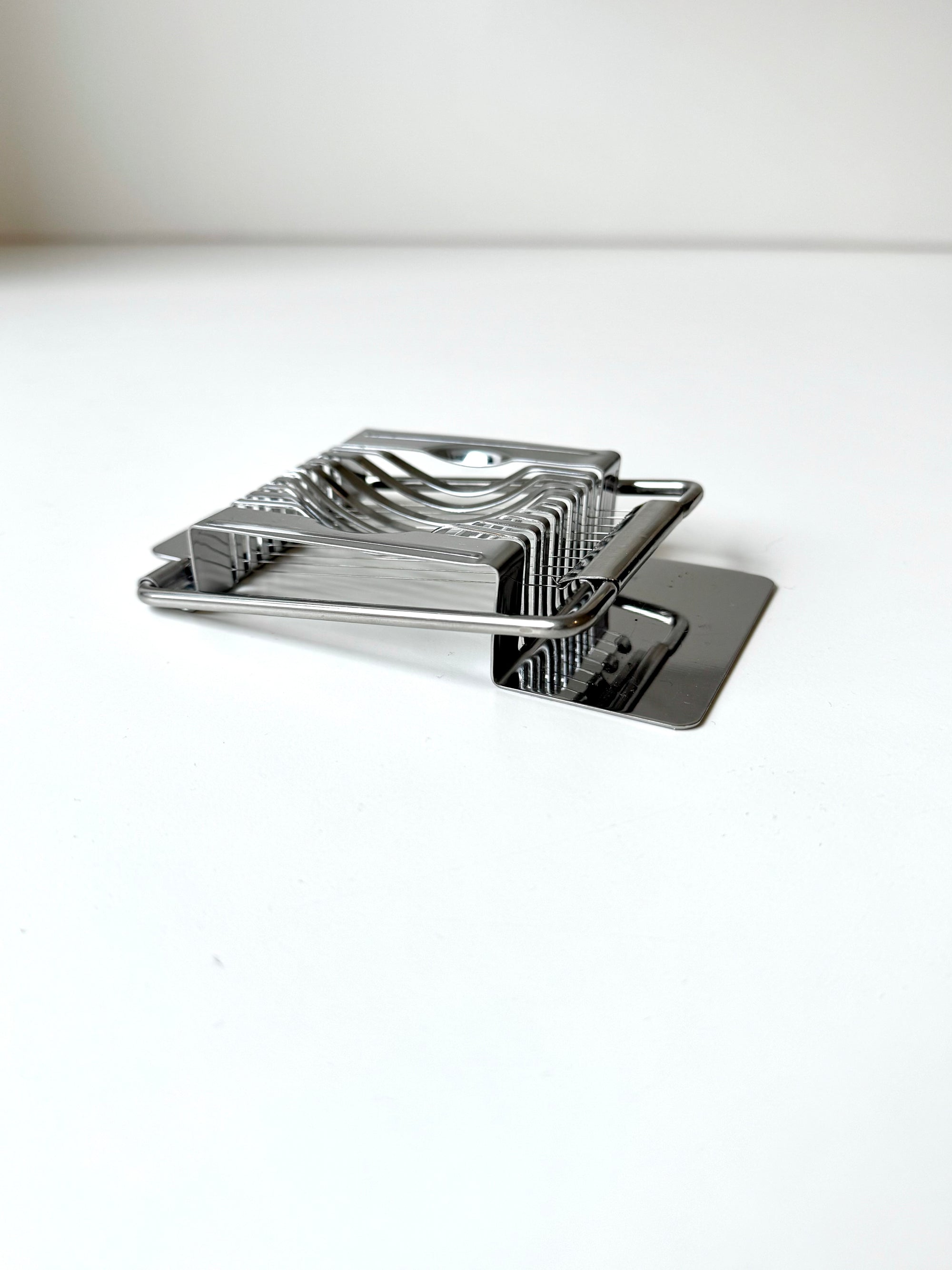 Egg Slicer