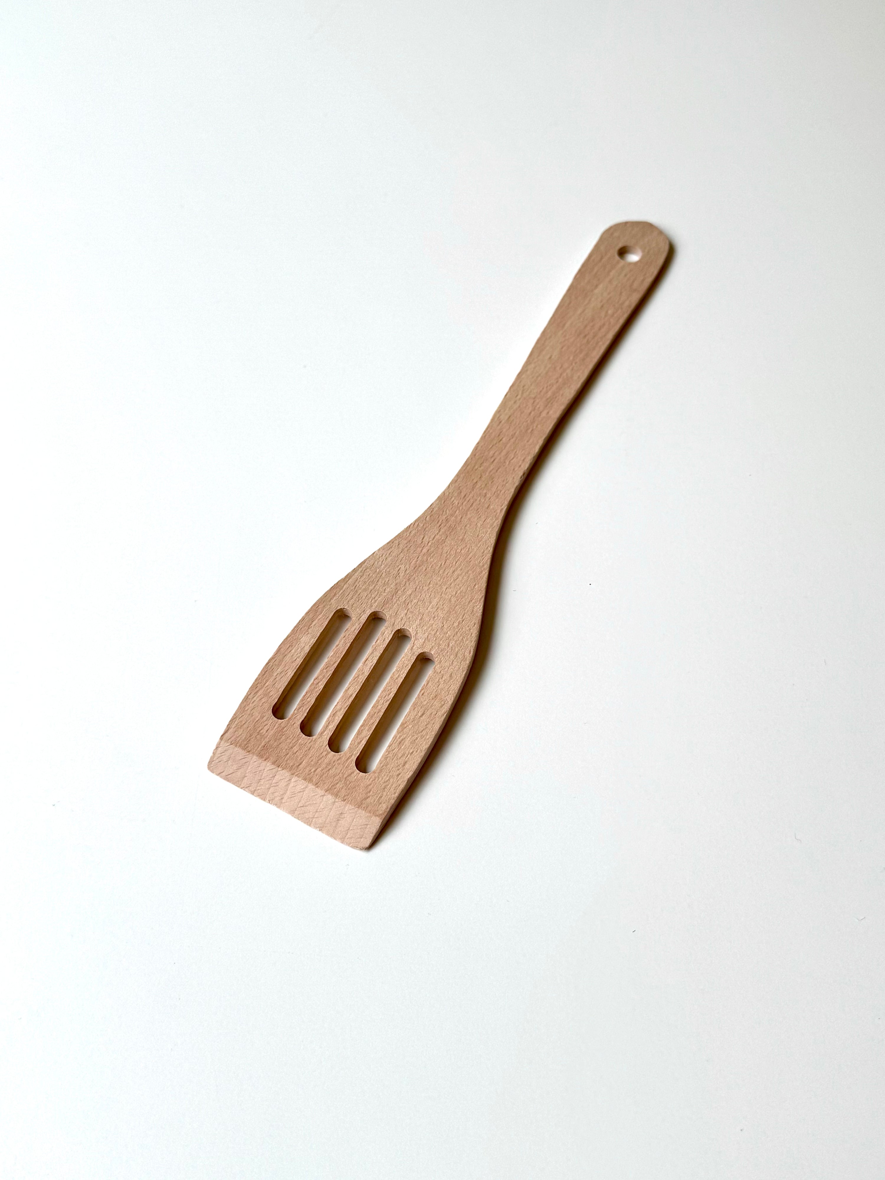 Spatula w/ Slots