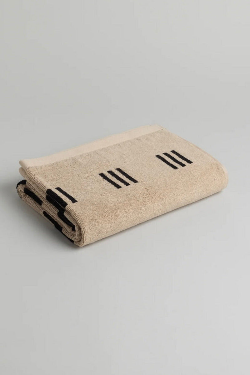 Bath Towels // Sand & Noir