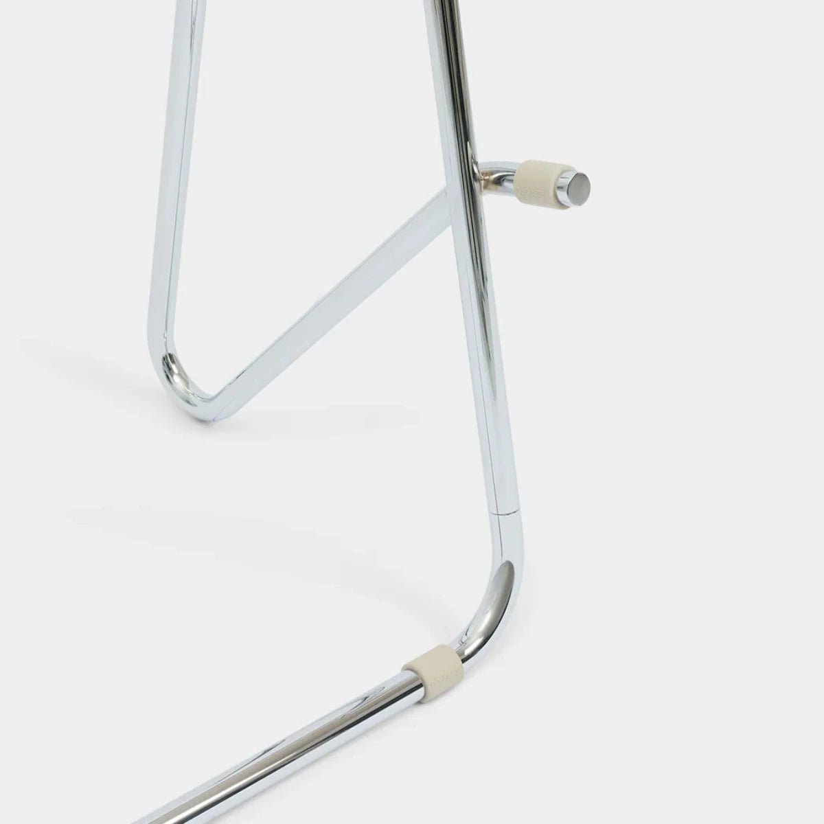 Pedestal - Bloom TV Stand | Chrome - Tv Stand - DANSKshop.com