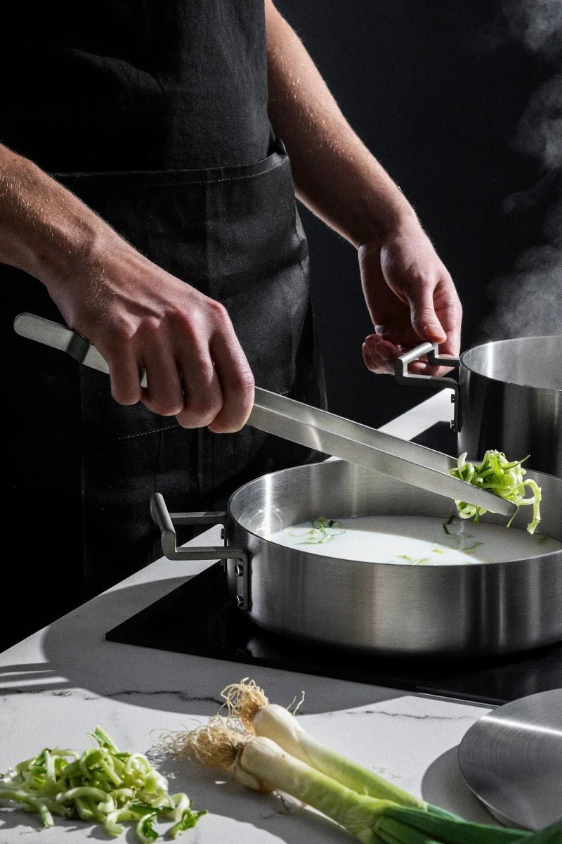 Alessi - Convivio Kitchen Tongs - Kitchen - DANSKshop.com