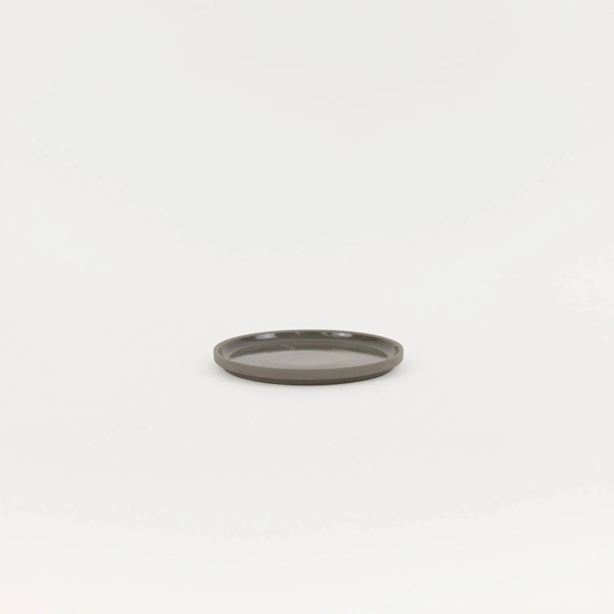Hasami Porcelain - Dessert Plate | Dark Grey - Tableware - DANSKshop.com