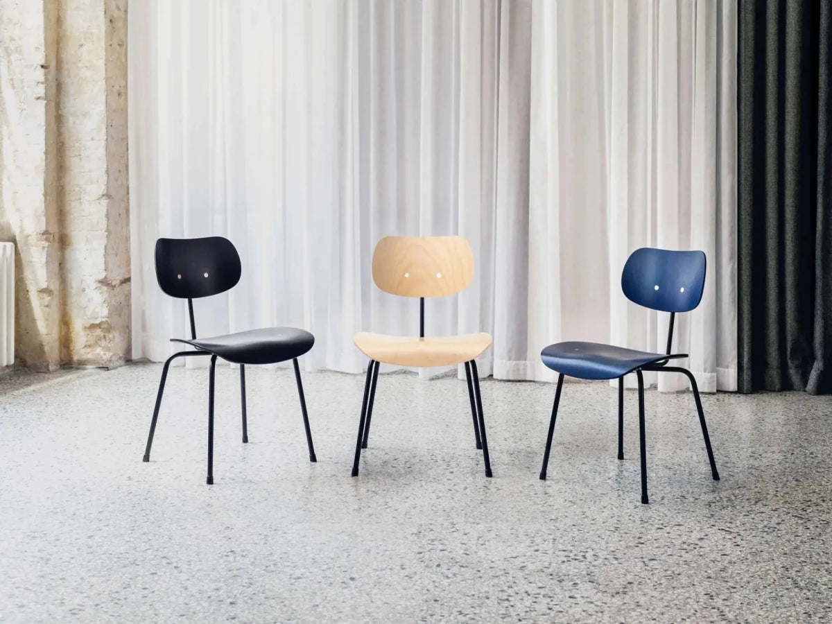 Please Wait To Be Seated / Eiermann - Eiermann SE 68 Dining Chair | Cobalt Blue - Chair - DANSKshop.com