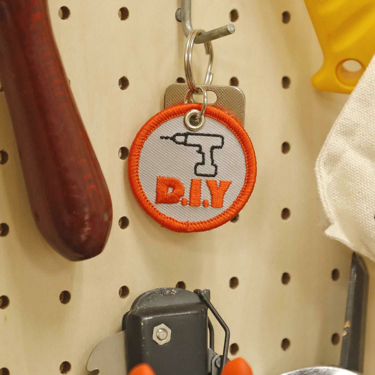 Hightide - Stitchwork Keychain - Statonary & Office - DANSKshop.com