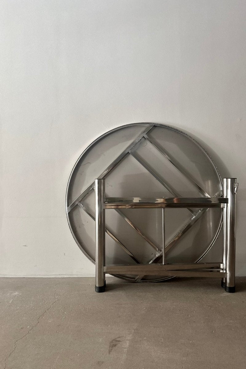 DANSKshop - The Circular Folding Table - Table - DANSKshop.com