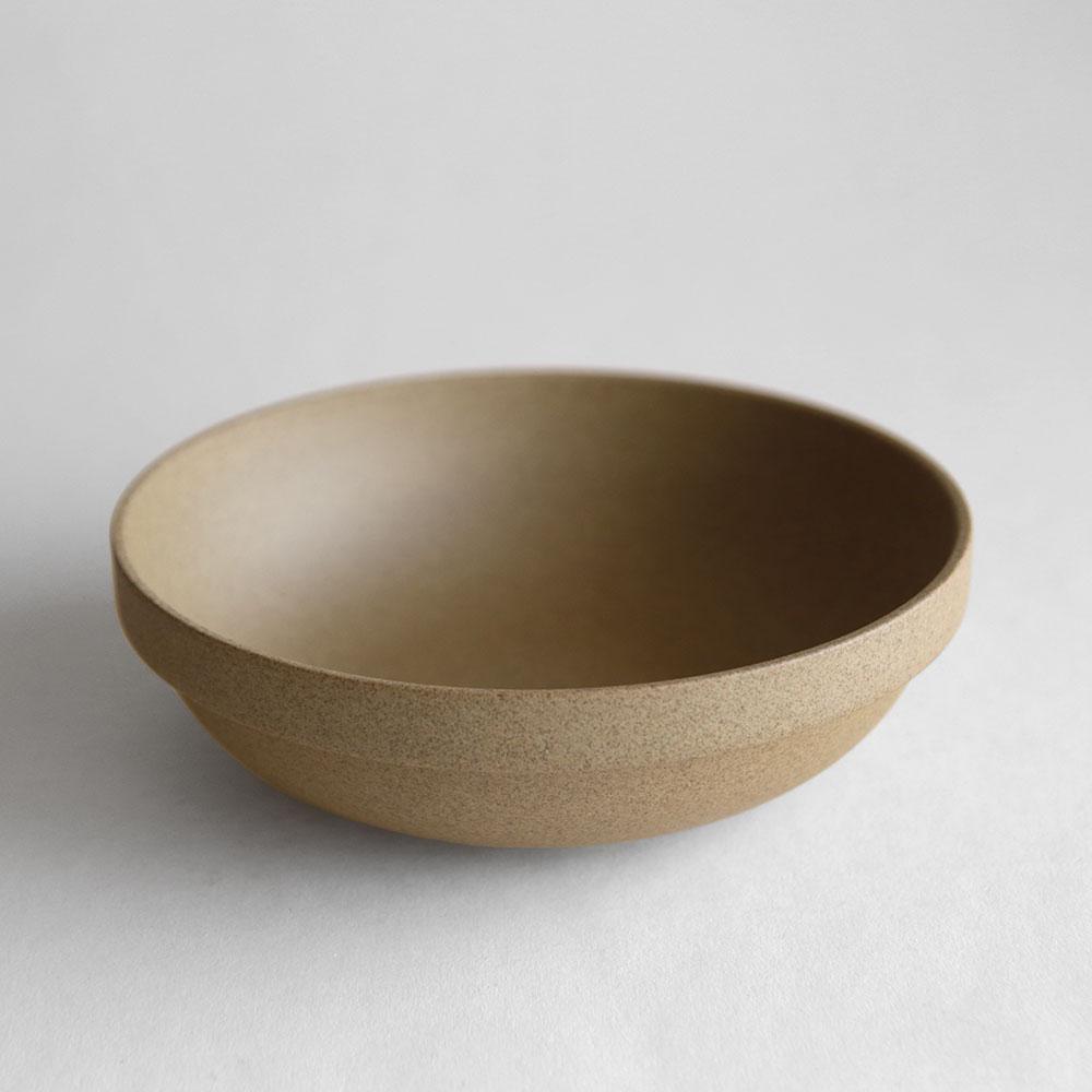 Hasami - Low Round Bowl // Natural - Kitchenware - DANSKmadeforrooms