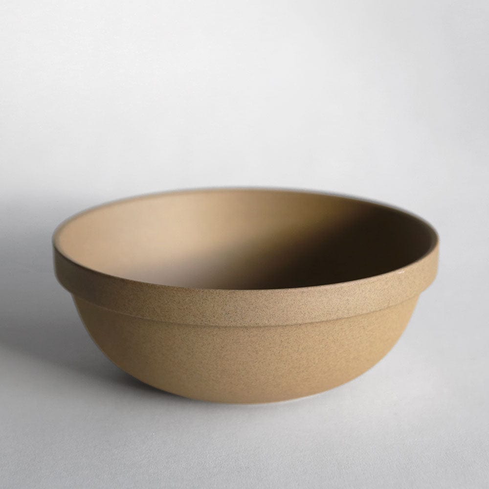 Hasami - Mid-Deep Round Bowl // Natural // Two Sizes - Kitchenware - DANSKmadeforrooms